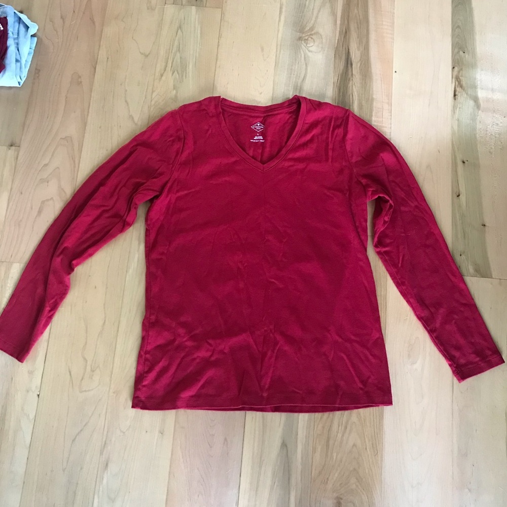 V-Neck Long Sleeve Tee